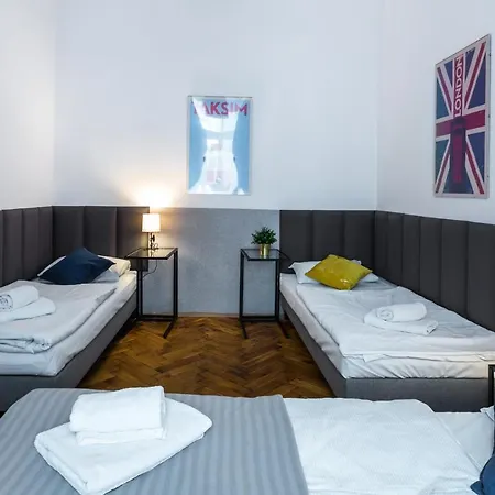 Wawel Cracow Old City Apartments - Friendhouse Apartments Krakow Exterior photo