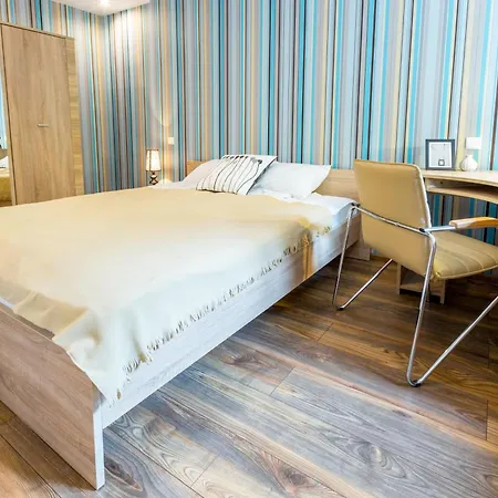 Wawel Cracow Old City Apartments - Friendhouse Apartments Krakow Room photo